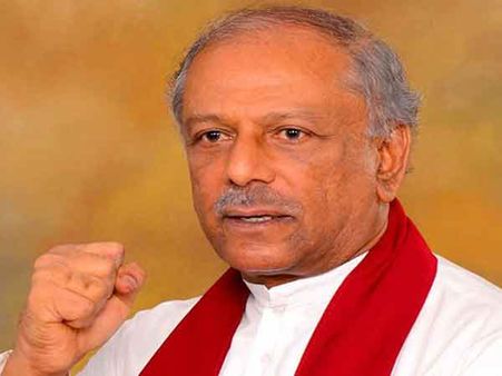 இலங்கை நாடாளுமன்ற அவை முன்னவராக தினேஷ் குணவர்த்தனே நியமனம்.. ராஜபக்சே கட்சியை சேர்ந்தவர்!