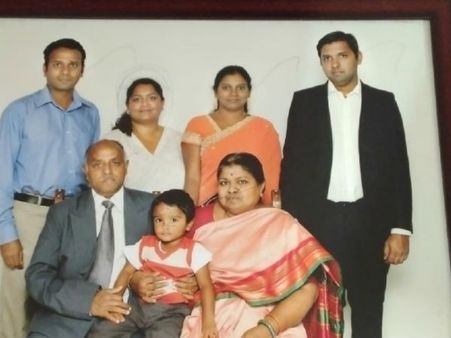 தலைக்கு மேல் டிக் மார்க்.. மாஜி அமைச்சரின் குடும்பத்துக்கே குறியா?.. புதுவையில் ரவுடிகளால் பரபரப்பு