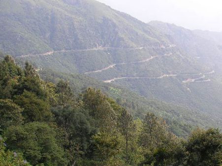 மறக்க முடியாத குரங்கணி... 8 மாதத்திற்கு பிறகு மலையேற்றத்திற்கு அனுமதி