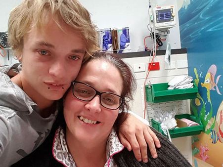 பாதி வயது காதலன்.. வயிற்றில் அவர் கொடுத்த குழந்தை.. அடுத்து கல்யாணம்.. ஆஸி.யில் கலகலா!