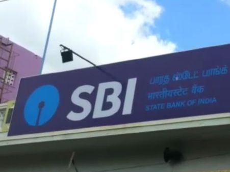 வங்கியிருந்து வந்த நோட்டீஸ்.. மயங்காத குறையாக குழம்பிய மரிய குழந்தையின் மகன்.. காரணம் இதுதான்!