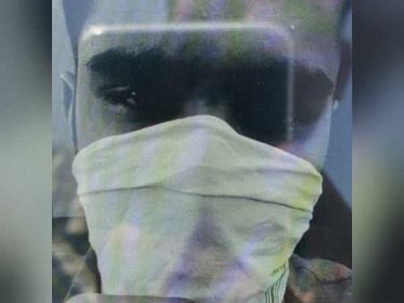 விளையாட்டுக்கு அளவே இல்லையா.. தீவிரவாதி போல ஆக்ட் கொடுத்தவரிடம் கிடுக்கி பிடி விசாரணை