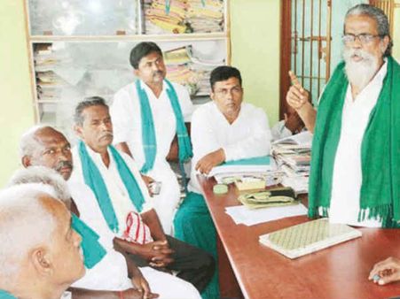 டெல்லி போராட்டத்தில் 5 ஆயிரம் பேர் பங்கேற்போம்.. தென்னிந்திய நதிகள் இணைப்பு சங்கம் தீர்மானம்!