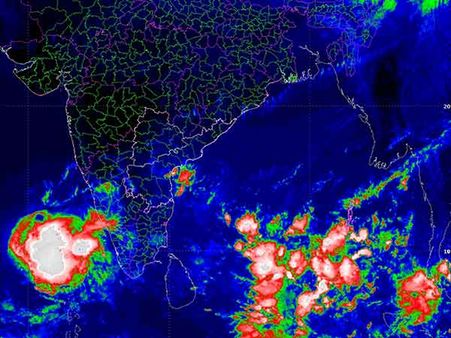 கஜா போன்ற புயல் வந்தால்.. தாங்குமா சென்னை.. சந்தேகம்தான்!