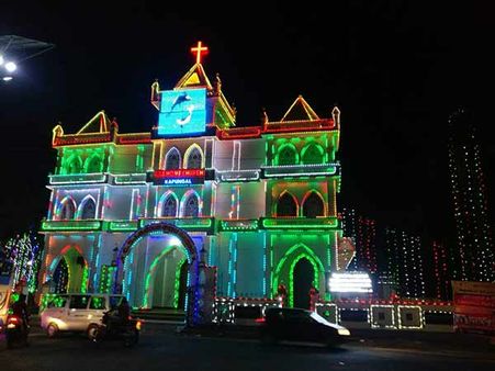 மகிழ்ச்சி...தமிழகம் முழுவதும் கிறிஸ்துமஸ் பண்டிகை உற்சாக கொண்டாட்டம்