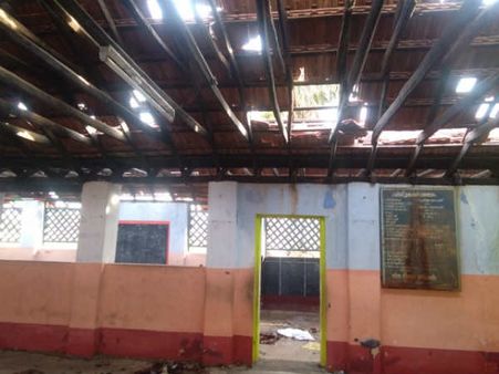 ஊர் கூடி தேர் இழுப்போம்.. கஜா சூறையாடிய இந்தப் பள்ளிக்கு கை கொடுங்கள்!