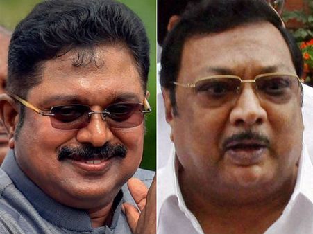 டிடிவி தினகரனிடம் மு.க.அழகிரி கத்துக்க எக்கச்சக்க மேட்டர் இருக்கு!