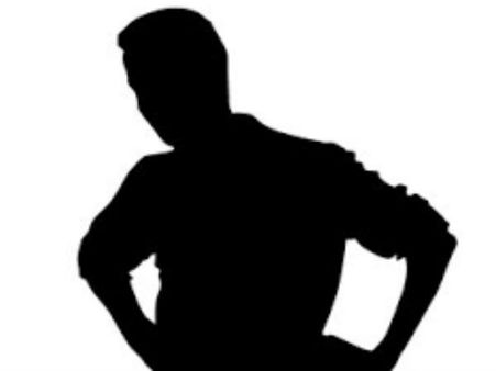 பொண்ணுங்க அழகா இருந்தாங்க.. அதான்.. அசிங்கமாக பேசி அடி வாங்கிய 3 வாலிபர்கள்!