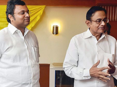 ஏர்செல்-மேக்சிஸ் வழக்கு: ப.சிதம்பரம், கார்த்தியை ஜன. 11 வரை கைது செய்ய தடை நீடிப்பு