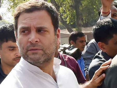 ரபேல் ஒப்பந்தம்: என்ன பேச்சு பேசுனீங்க.. மன்னிப்பு கேளுங்க.. ராகுல் காந்திக்கு பாஜக கிடுக்கிப்பிடி