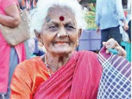 9 மகன்களை பெற்றும் வறுமை.. சினிமா வாய்ப்பில்லை.. மெரினாவில் கைக்குட்டை விற்கும் நடிகை ரங்கம்மாள்