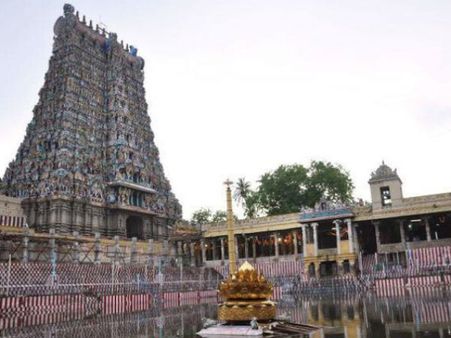 மதுரை மீனாட்சி அம்மன் கோவிலில் மாசி திருவிழா கொடியேற்றம் - 48 நாட்களும் உலா வரும் தெய்வங்கள்