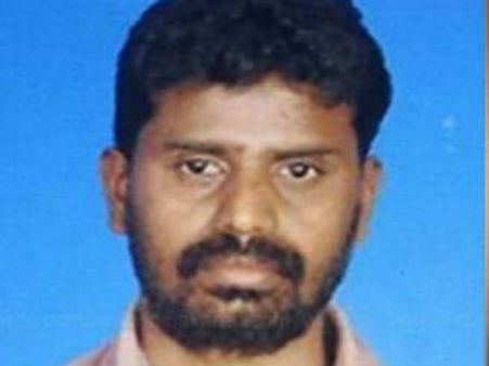 யானையிடம் சிக்கி பிணமான ஐயப்ப பக்தர்.. பலியாவதற்கு முன் 2 குழந்தைகளை புதரில் வீசி காப்பாற்றினார்!