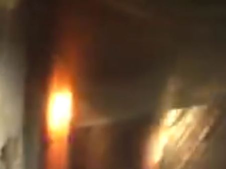 விஷ்வ இந்து பரிஷத் நிர்வாகி வீட்டிற்கு தீ வைப்பு... மர்மநபர்களுக்கு போலீஸ் வலைவீச்சு