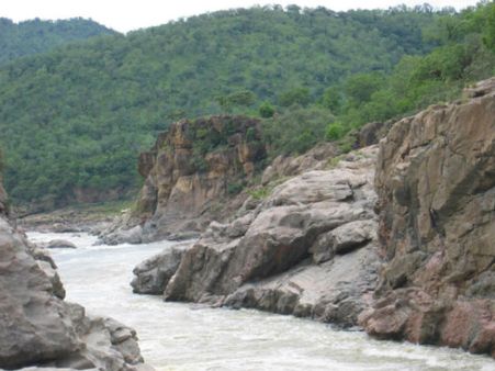 மேகதாது அணை கட்ட அனுமதி அளித்த விவகாரத்தில் திடீர் திருப்பம்.. மத்திய அரசு அனுமதிக்கவில்லை என பதில்