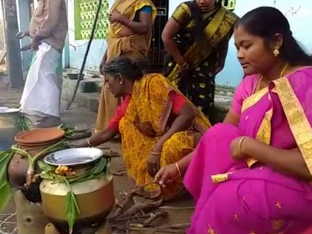 கஜா பாதிப்பிலும் பாரம்பரியம் மறவாமல் பொங்கல் விழா.. தன்னம்பிக்கை தந்த திருவாரூர் மக்கள்