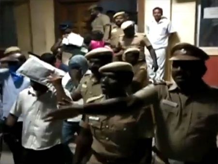 உணவு வாங்கித் தருவதாக சிறுமிகள் கடத்தல்.. பலாத்காரம் செய்த கடலூர் பாதிரியாருக்கு 30 ஆண்டு சிறை