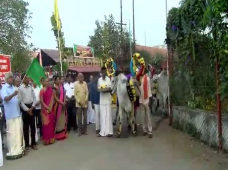 கோவை வேளாண் பல்கலை.யில் பொங்கல் கொண்டாட்டம்… புதிய பயிர் ரகங்கள் வெளியீடு