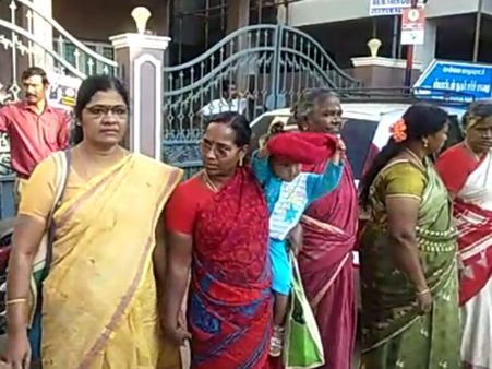 பெண்களுக்கு சம உரிமை.. கேரளத்துக்கு ஆதரவாக சென்னையிலும் வனிதா சுவர் 