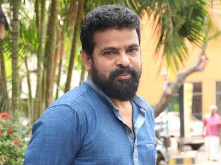 காலத்திற்கு ஏற்ப வாக்குக்கு பணம் பட்டுவாடா நடைபெறுகிறது - இயக்குனர் அமீர்