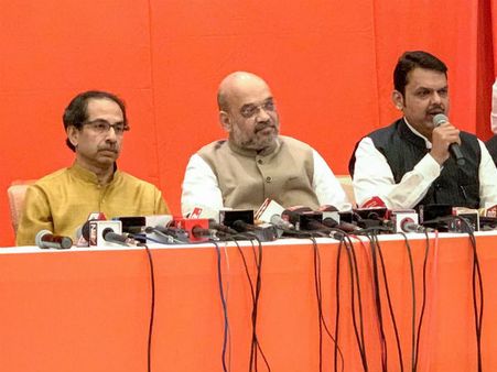 எலியும் பூனையுமாக இருந்த பாஜக, சிவசேனை.. லோக்சபா, சட்டசபை தேர்தலில் இணைந்து போட்டி என அறிவிப்பு