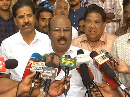 மீன்வளத்துறைக்கு தனி அமைச்சகமா?.. ஆஹா.. பொன்னாள் இன்று… பாராட்டும் ஜெயக்குமார்