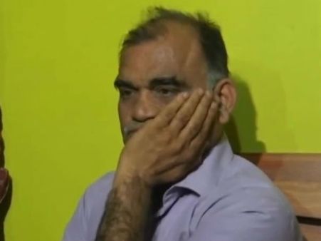 கள்ளக்காதலுக்காக கார் டிரைவரை வெட்டி, ஆசிட்டில் எரித்து.. அப்பப்பா.. டாக்டர் செய்த வேலையை பாருங்க