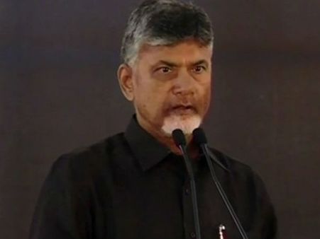 அழைத்து வரப்பட்ட ஆதரவாளர்கள்.. செலவு ரூ. 60 லட்சமாம்.. அதிர வைக்கும் ஆந்திர முதல்வரின் போராட்டம்