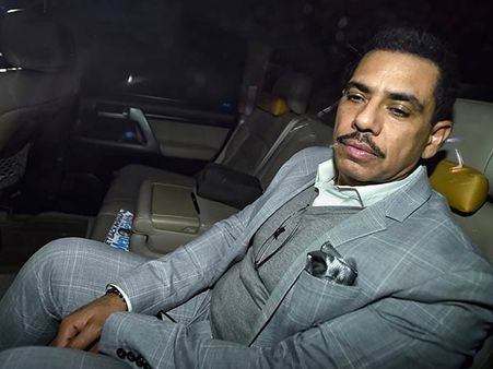 விடாத விசாரணை.. அமலாக்கத்துறை அதிகாரிகள் முன்னிலையில் 2வது நாளாக ராபர்ட் வத்ரா ஆஜர்