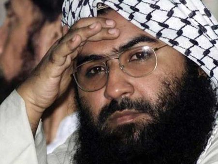 இந்திய ராணுவ வீரரின் ஒரே அடியில் வெலவெலத்துப்போன மசூத் அசார்.. அதிகாரி வெளியிட்ட பரபர தகவல்