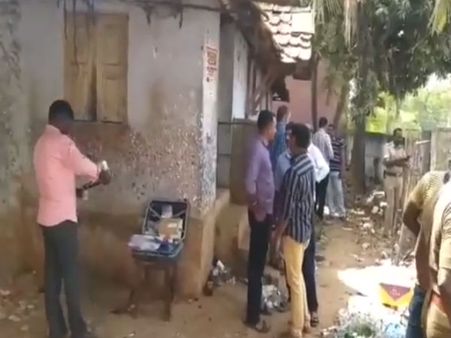 நேரமே சரியில்லை.. திருடி விட்டு வெளியே வந்த போது ரோந்து போலீஸிடம் சிக்கிய கும்பல்