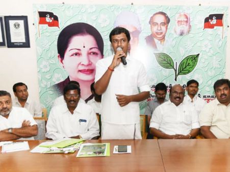 தொகுதி வாரியாக மக்களை இணைக்க வாட்ஸ்அப்.. பிரச்சாரத்திற்கு ட்விட்டர் ஆர்மி.. அதிமுக ஐடி விங் அதிரடி