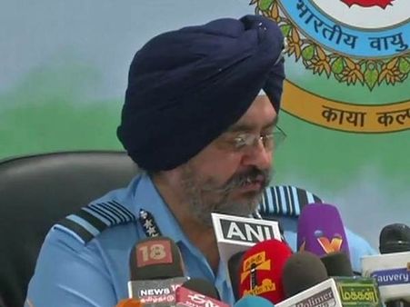 வச்ச குறி தப்பவில்லை.. பாக். தீவிரவாதி முகாம்கள் காலி.. கோவையில் விமானப்படை தளபதி பேட்டி