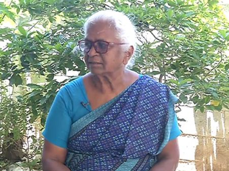 7 பேரை விடுதலை செய்யக் கோரி சென்னையில் மனிதச் சங்கிலி.. பேரறிவாளன் தாய் அற்புதம்மாள் பங்கேற்பு