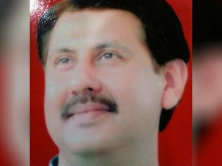 கொள்ளையடித்த பணத்தை பாதுகாக்க மோடியை டாடி என்கிறார்கள்… சஞ்சய்தத் கடும் விமர்சனம்