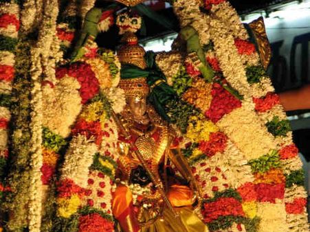 திருநெல்வேலி: பங்குனி உத்திர தெப்பத்திருவிழா - பிரம்மதேசம் கைலாசநாதர் கோயிலில் கோலாகலம்