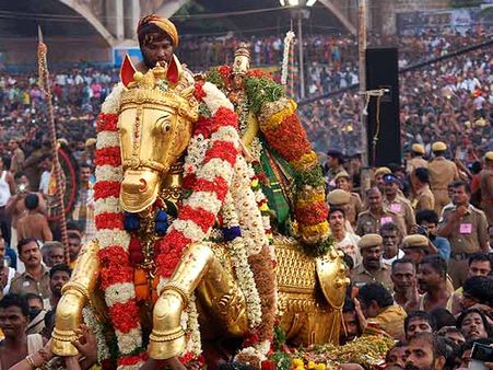 சித்திரை திருவிழா 2019: கள்ளழகரை வரவேற்க தயாராகும் மதுரை - வைகையில் 216 கனஅடி தண்ணீர் திறக்க முடிவு