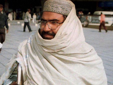 இது 4-வது முறை.. மசூத் அசாரை எப்போதெல்லாம் சீனா காப்பாற்றியுள்ளது தெரியுமா?