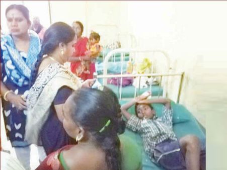 ஆசை ஆசையாக கொள்ளு கஞ்சி வாங்கி குடித்த 50 பேருக்கு வாந்தி மயக்கம்