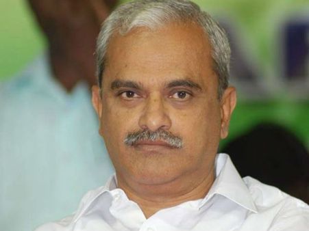 நாடாளுமன்றத் தேர்தலில் புதுச்சேரி வைத்தியலிங்கம் போட்டி.. சபாநாயகர் பதவியை உதறினார்!