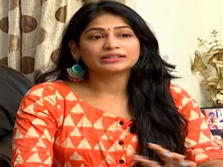 என் நிலன் செம க்யூட்.. நோ நை நை பேபி.. மகன் குறித்து சிலாகிக்கும் விஜயலட்சுமி!