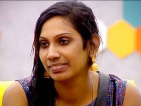 என் மானத்தை வாங்குகிறார் பாலாஜி.. அதான் டெல்லிக்குப் போய்ட்டேன்.. மனைவி நித்யா அதிரடி