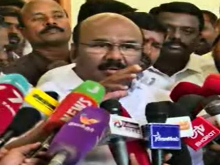 தொகுதிக்கு 100 கோடி... வேலூர் திமுக வேட்பாளரை தகுதி நீக்கம் செய்யணும்- ஜெயக்குமார்!