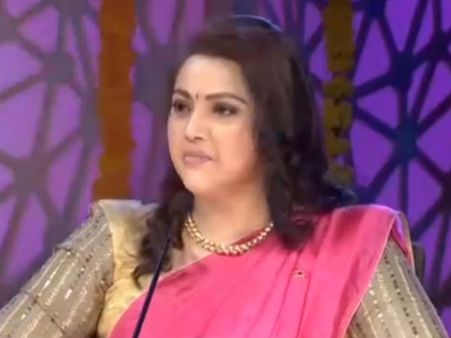 காளிங்ஸ்... மீனா சிரிச்சாங்களே அது கூட உங்களை பார்த்துதான்.. கவுதம் கார்த்திக் கல கல!