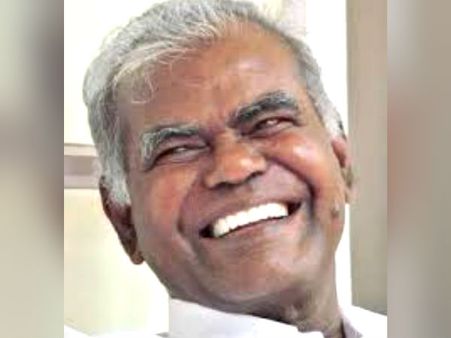 நான் கிளம்ப மாட்டேன்.. காரில் உட்கார்ந்து கொண்டு பிடிவாதம் பிடித்த நல்லகண்ணு.. வியந்த அதிகாரிகள்