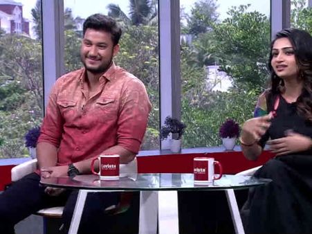 பட்டர் பிஸ்கட் மதுரைக்கார பையனாமே..பஞ்சு மிட்டாய் கலகல..