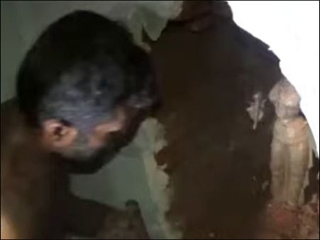 பொன் மாணிக்கவேலின் அடுத்த அதிரடி.. 100 ஆண்டுகளுக்கு முன் காணாமல் போன அம்மன் சிலை மீட்பு