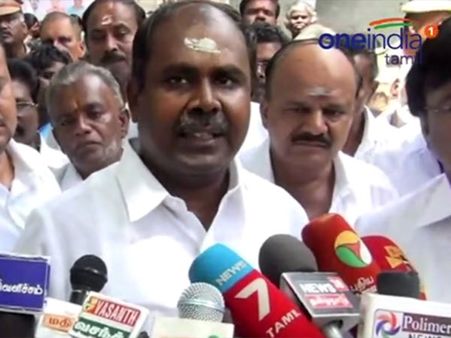 4 தொகுதிகளில் போட்டியிடும் வேட்பாளர்கள் யார்.. அமைச்சர் பகீர் தகவல்.. தொண்டர்களிடையே சலசலப்பு!