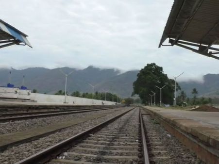 செங்கோட்டை டூ கொல்லம்.. 8 ஆண்டுக்குப் பின் மீண்டும் ஓடத் தொடங்கிய ஜிகுஜிகு ரயில்!