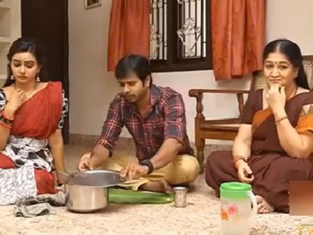 காதலுடன் சமைச்சதை கண்ணா பின்னான்னு சாப்பிடறாங்களே...என்னாச்சு இவங்களுக்கு!